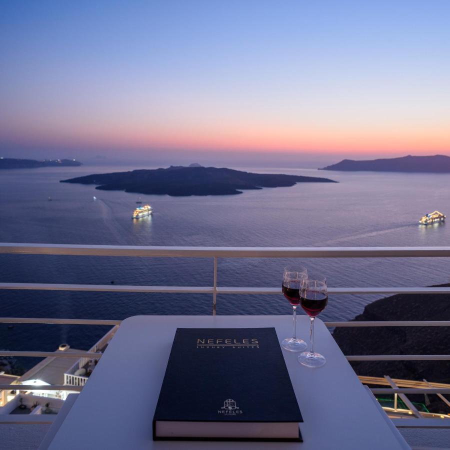 Nefeles Luxury Suites Fira  Exterior photo